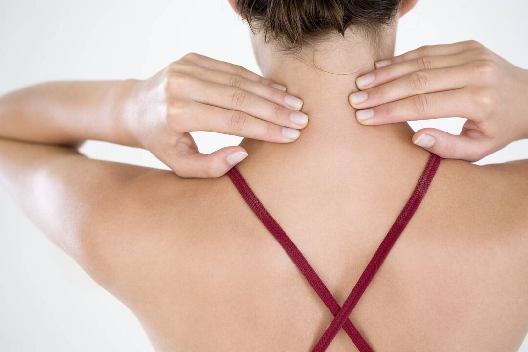 Automasaje del cuello para la osteocondrosis.