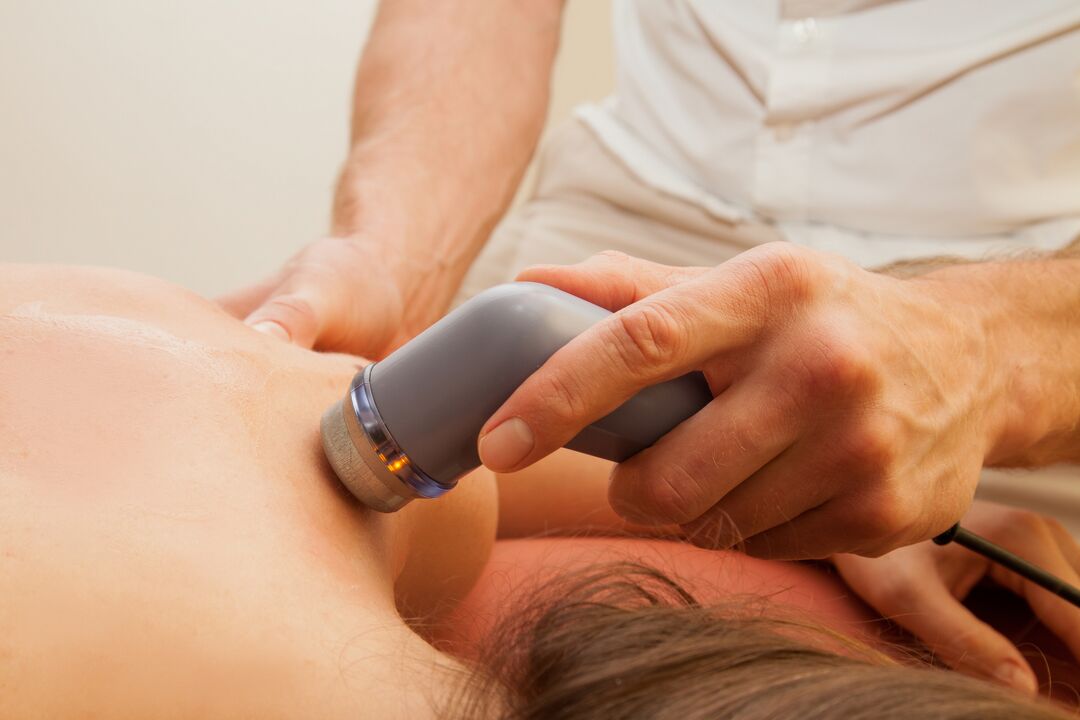 Masajeador para el tratamiento de la osteocondrosis cervical.